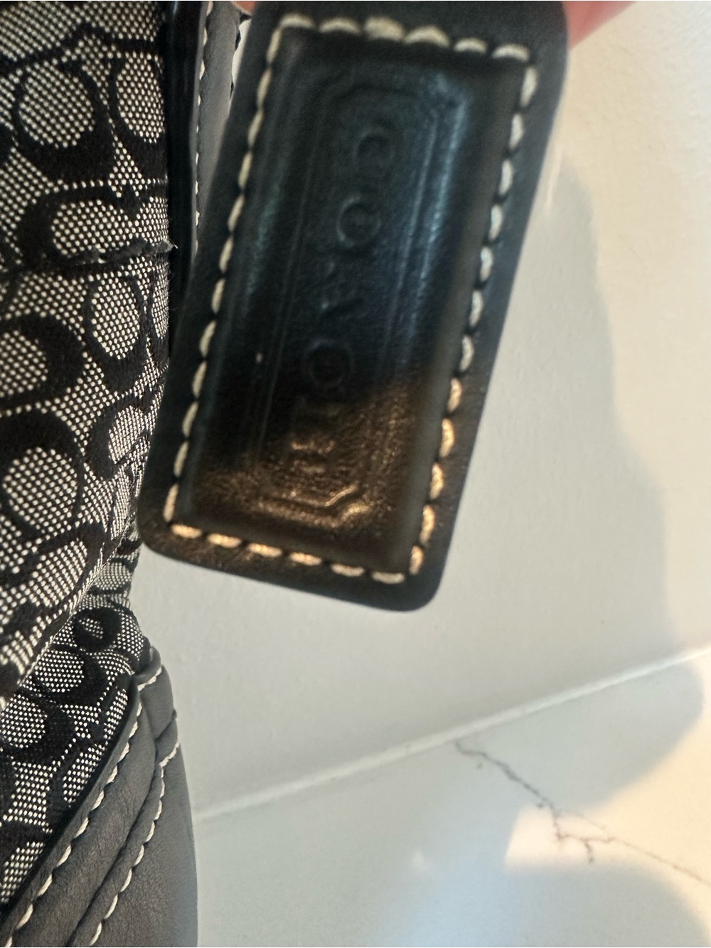 Coach Signature Y2K mini C Soho Hobo Bag in Black and Gray EUC 2007 - Picture 5 of 14